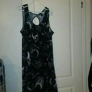Midnight Hour / Hot Topic Plus Size Skeleton Dress